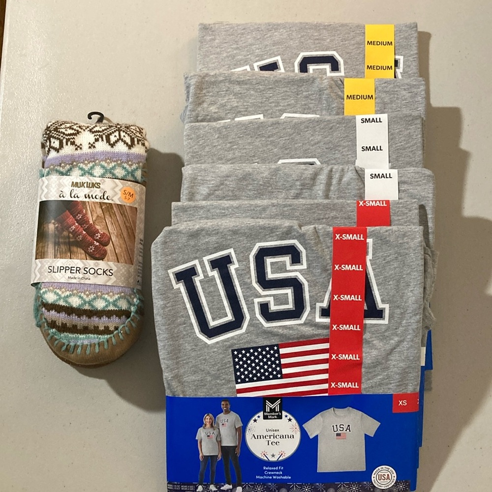 Members Mark, Adult T Shirt Bundle,  & 1 Pair Slipper socks. 7 pieces